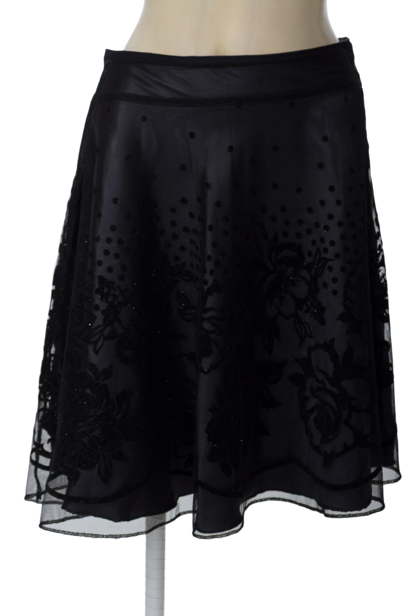 Falda color Negro - Exeiter
