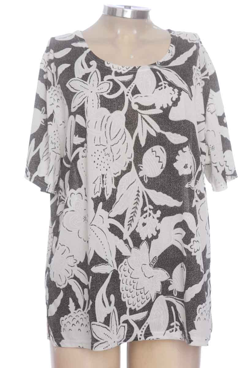 Blusa color Blanco - Closeando