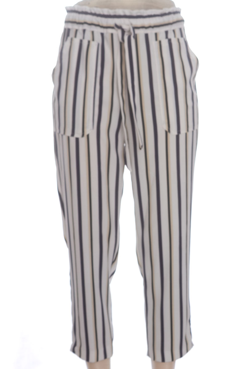 Pantalones color Blanco - Zara