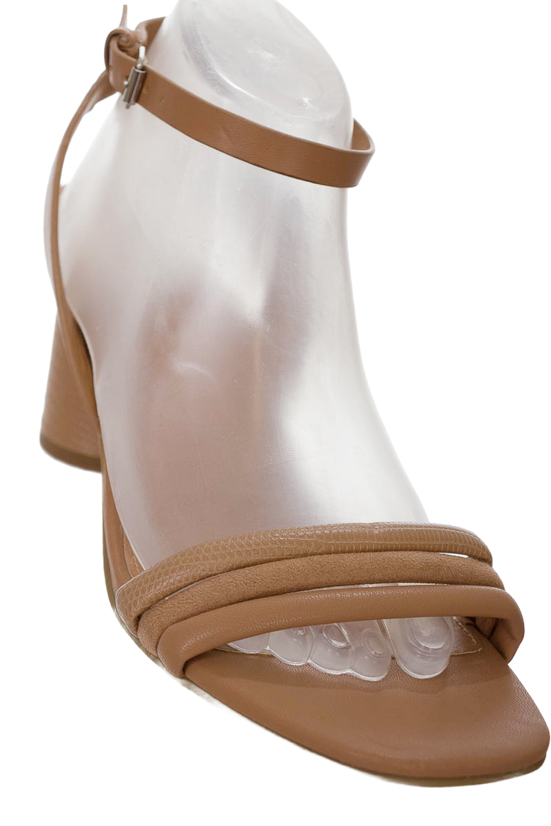 Zapatos color Beige - Dolce Vita