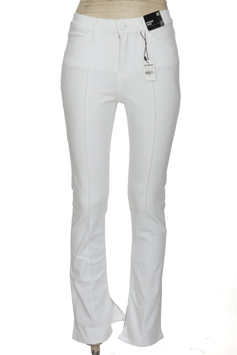 Pantalones color Blanco - Express