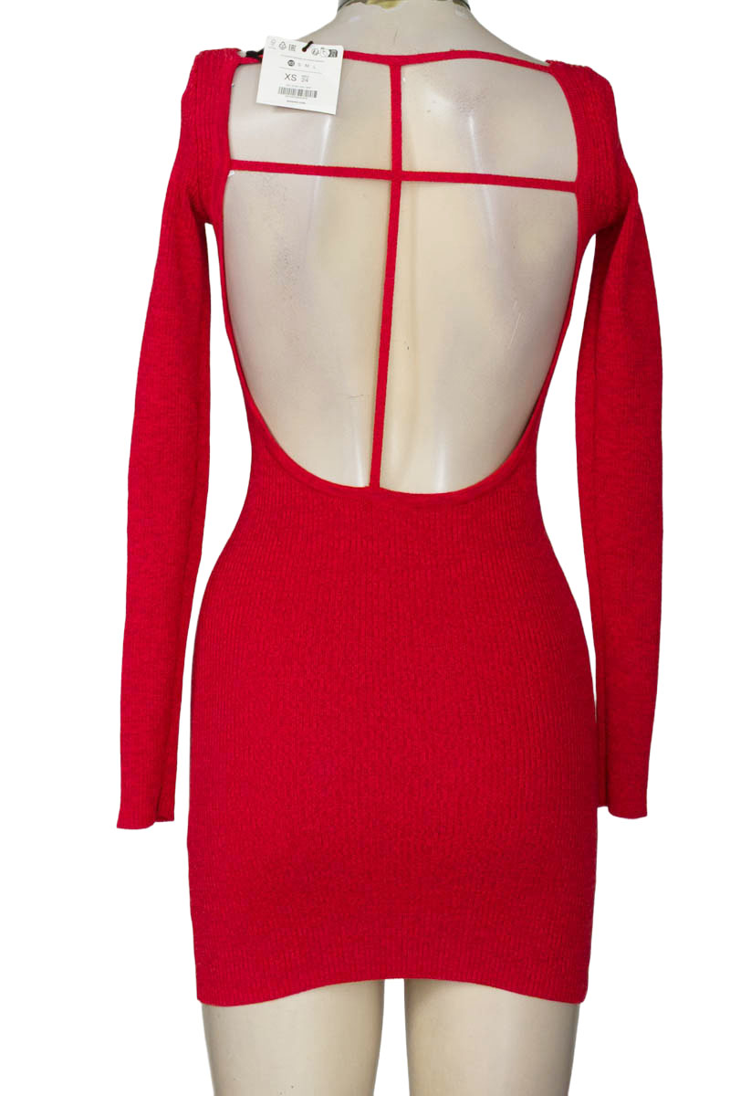 Vestido / Enterizo color Rojo - Bershka