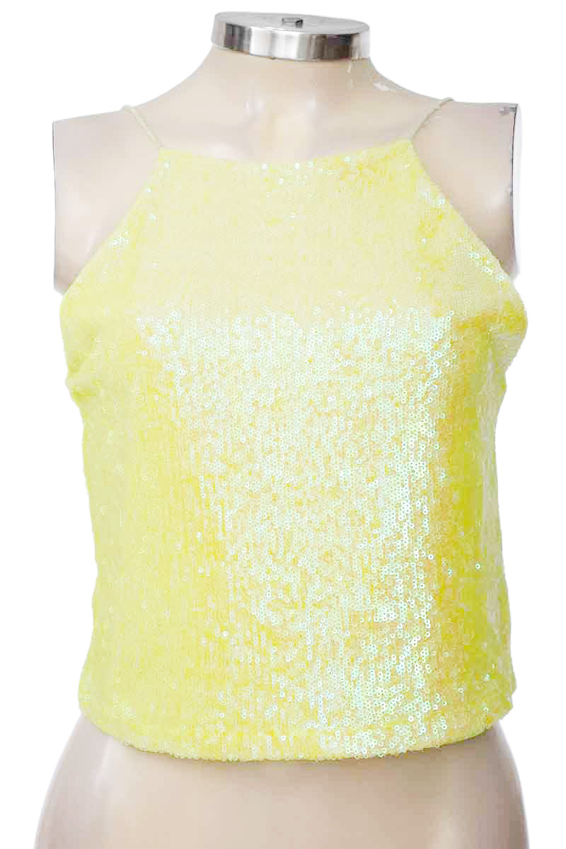 Top / Camiseta color Verde - Zara