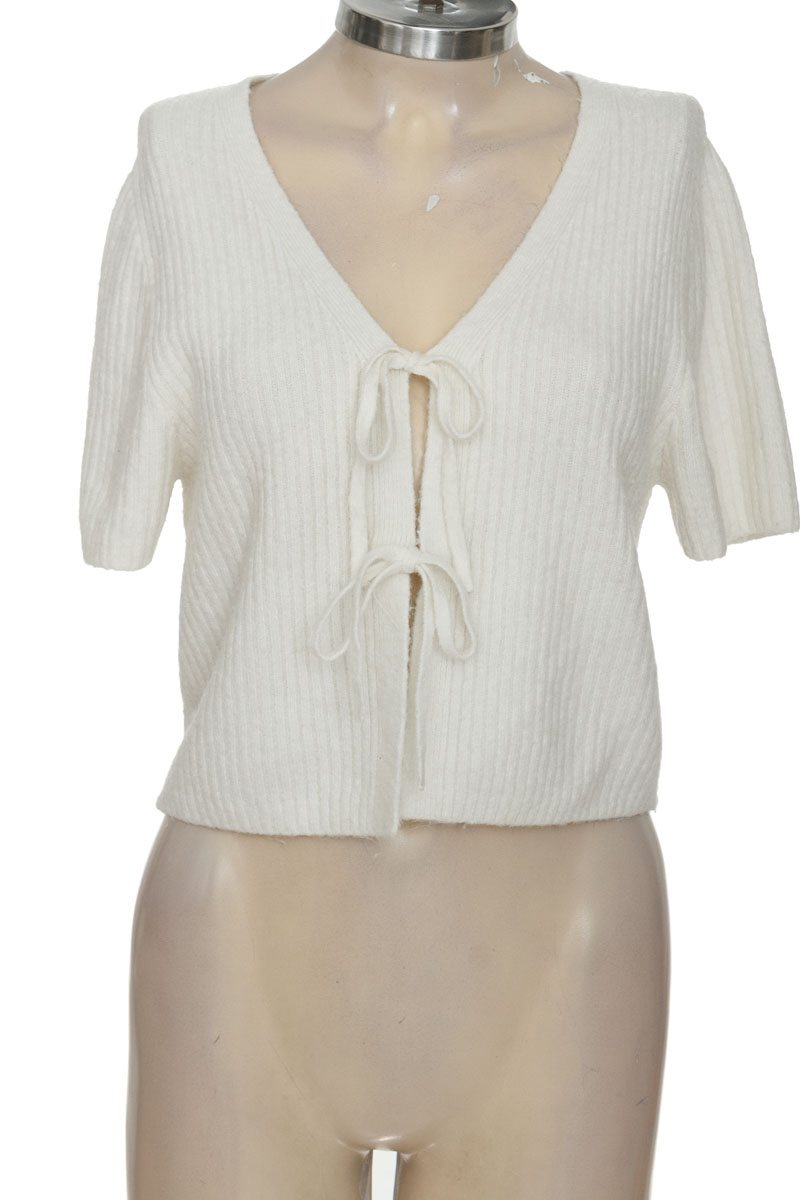 Sweater color Blanco - Divided by H&M