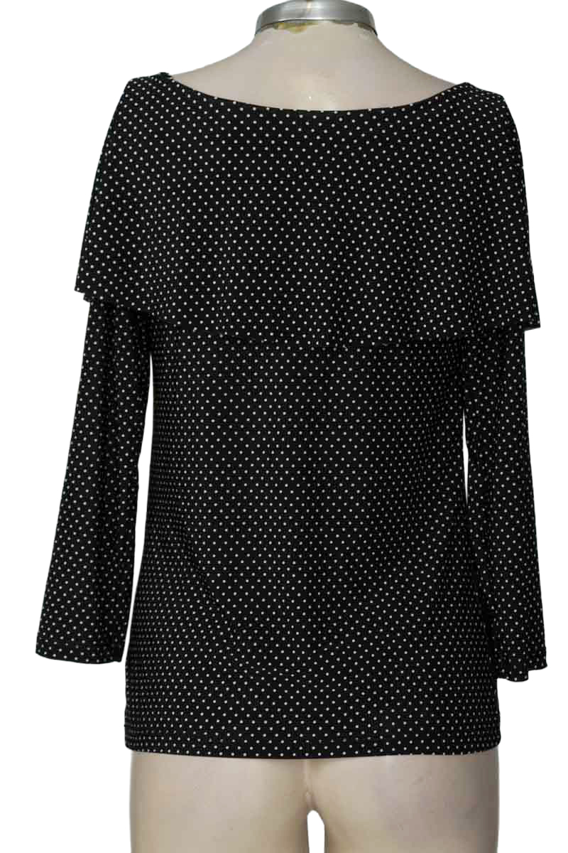 Blusa color Negro - Closeando