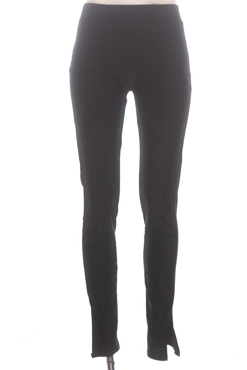 Pantalones color Negro - Closeando