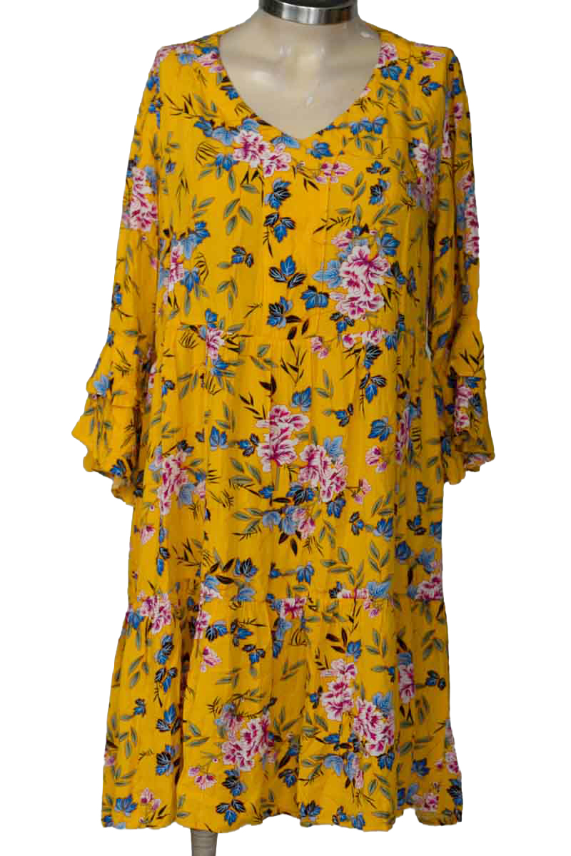 Vestido / Enterizo color Amarillo - Tinta