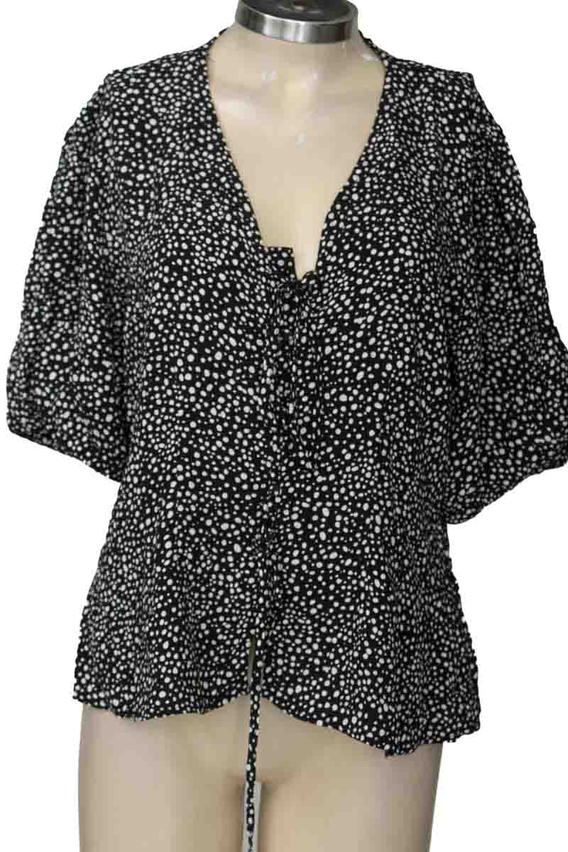 Blusa color Negro - University Club