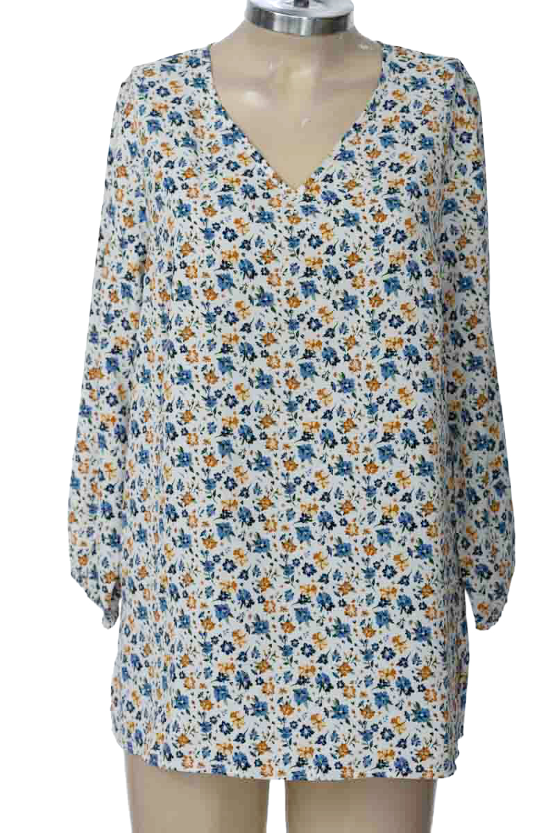 Blusa color Blanco - Closeando