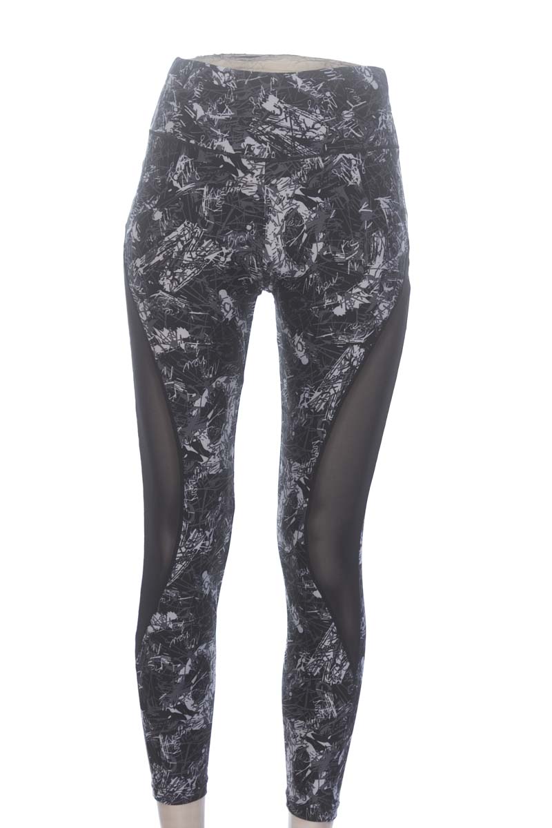 Ropa Deportiva / Salida de Baño color Estampado - Closeando