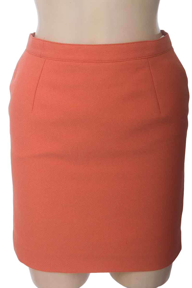 Falda color Naranja - Closeando