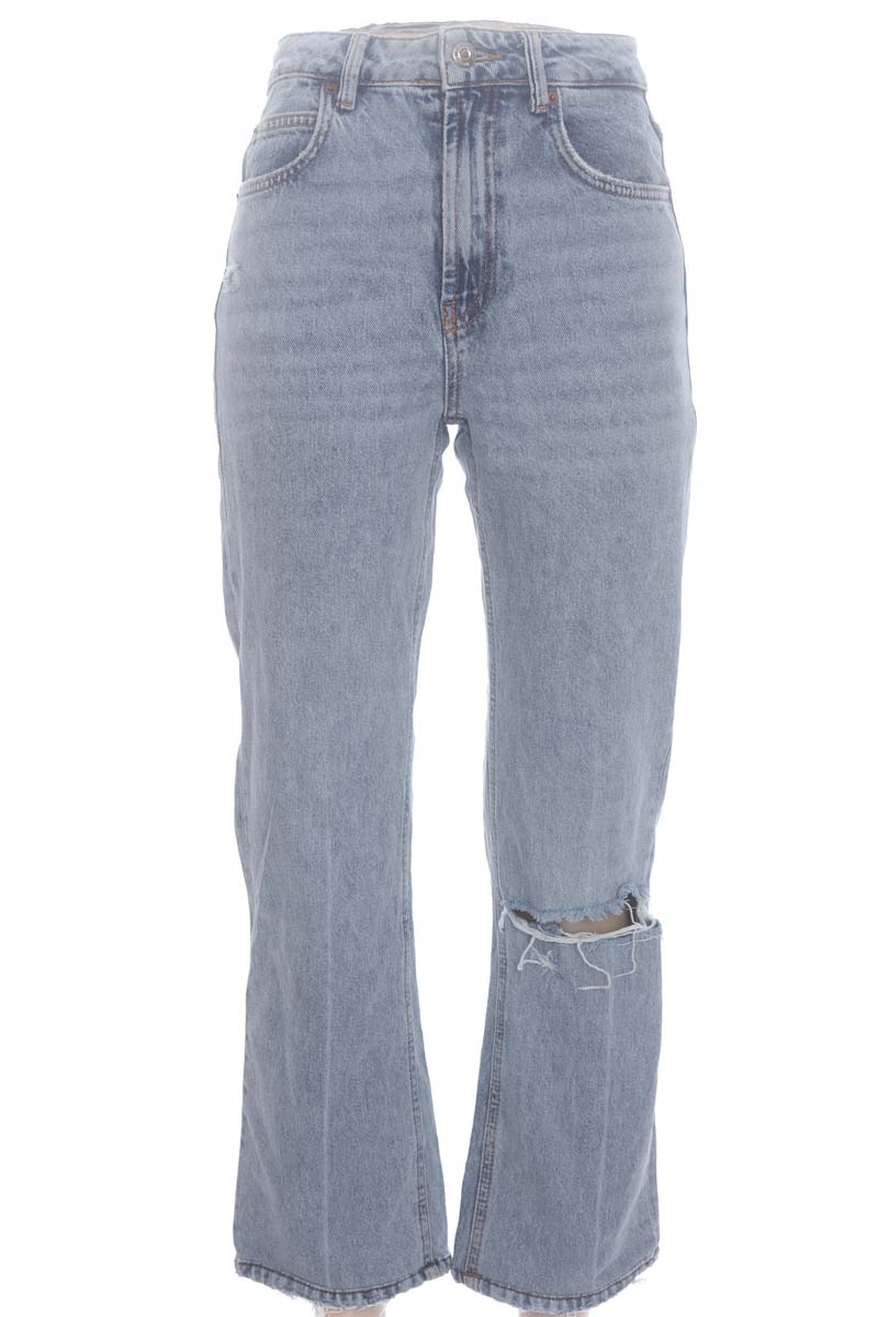 Pantalones color Azul - Stradivarius