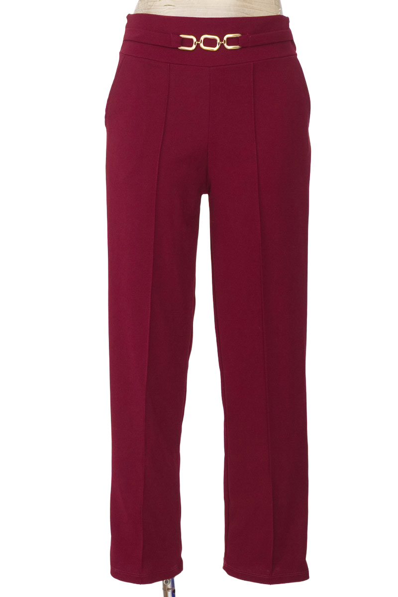 Pantalones color Vinotinto - Closeando
