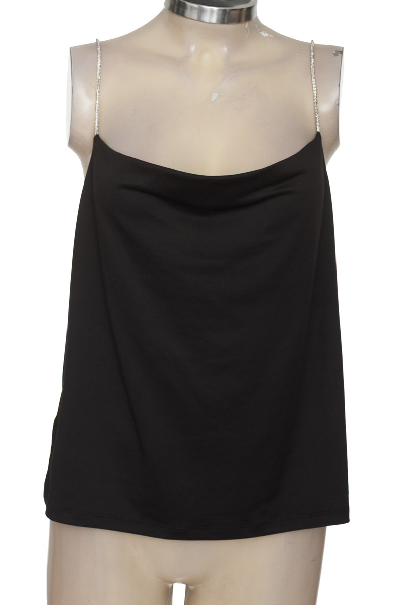 Top / Camiseta color Negro - Leonisa