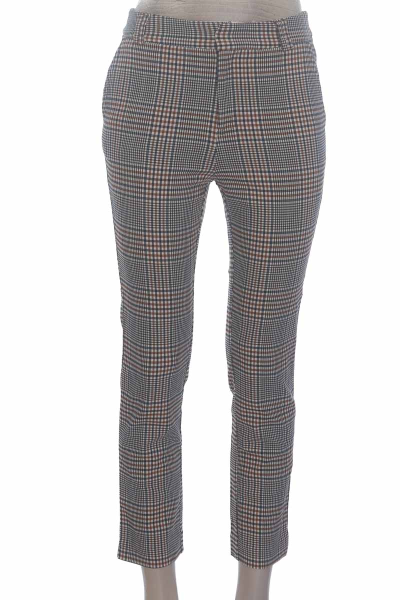 Pantalones color Beige - Stradivarius