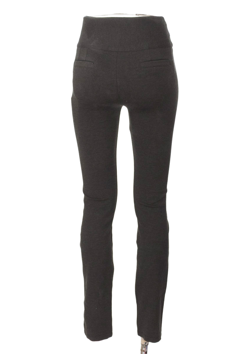 Pantalones color Gris - WOMEN