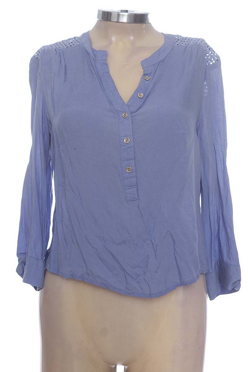 Blusa color Azul - Basement