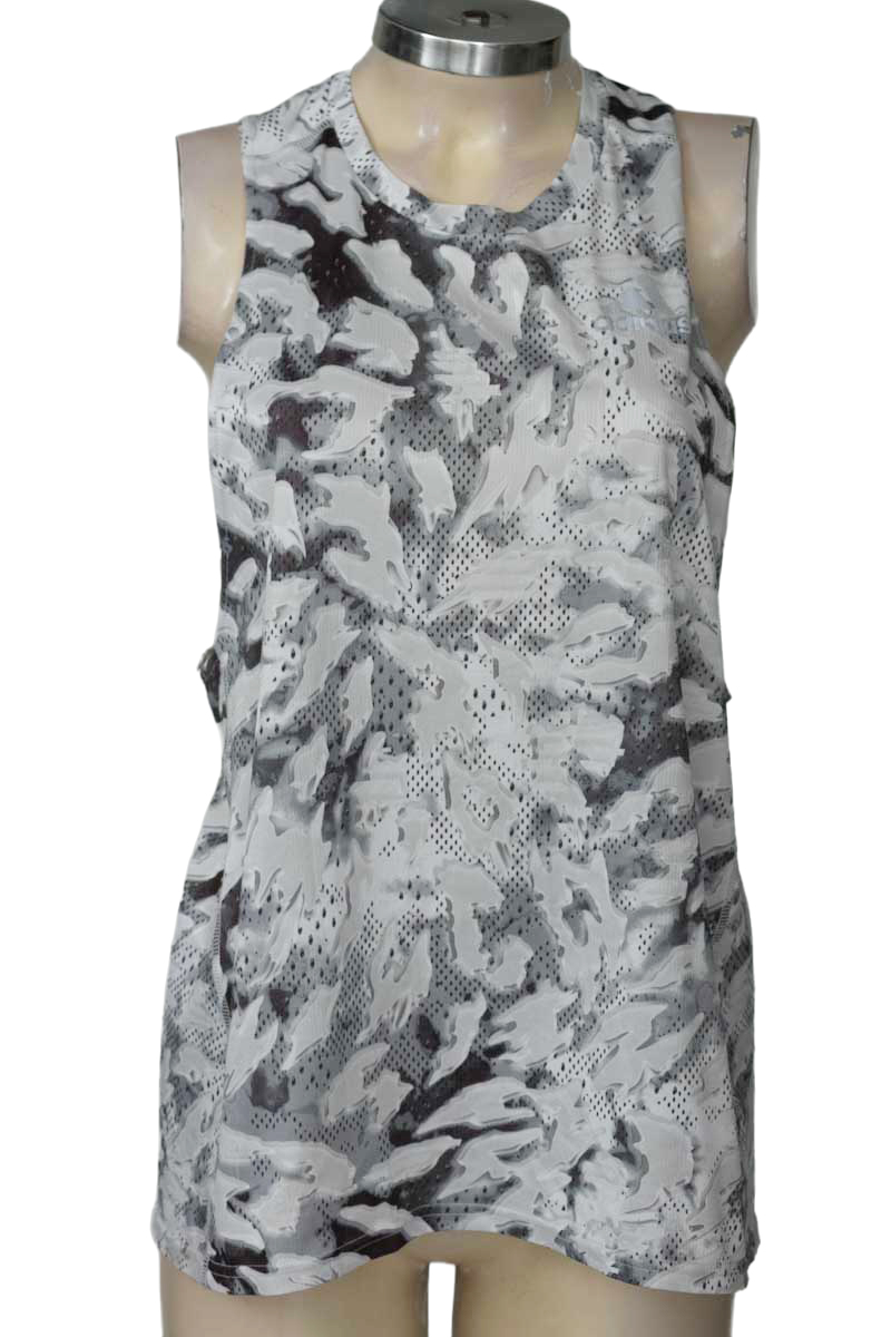 Ropa Deportiva / Salida de Baño color Gris - Adidas