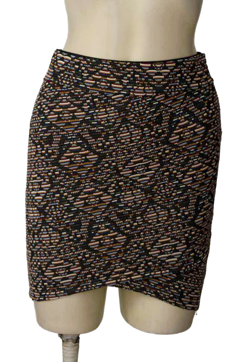Falda color Negro - Stradivarius