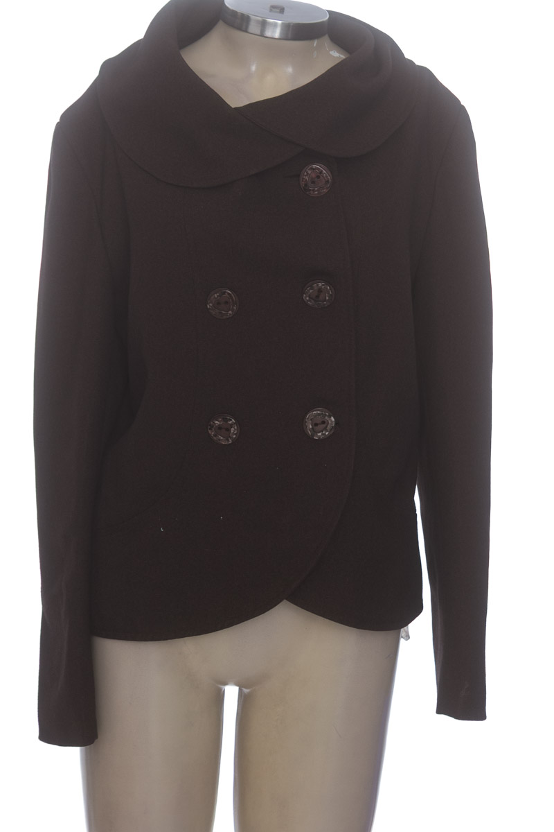 Chaqueta / Abrigo color Café - Closeando
