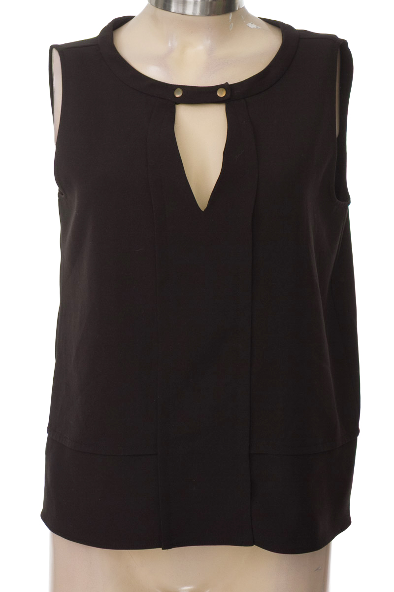 Top / Camiseta color Negro - Zara