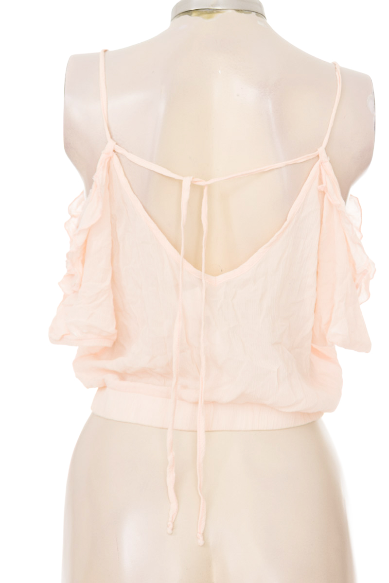 Top / Camiseta color Rosado - Closeando