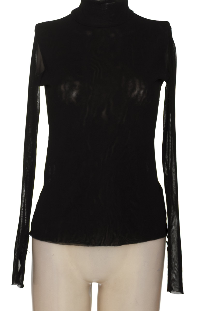 Top / Camiseta color Negro - Zara