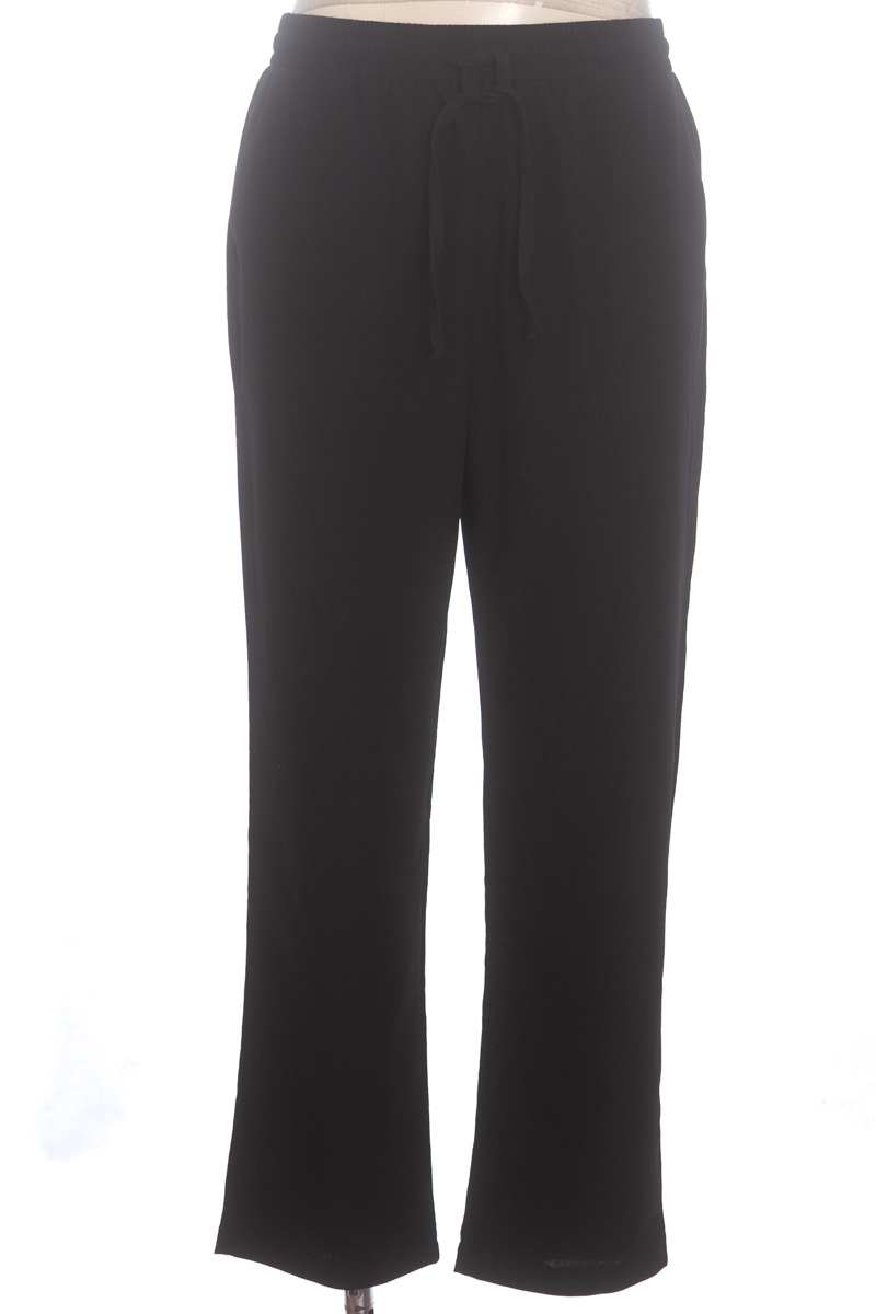 Pantalones color Negro - Closeando