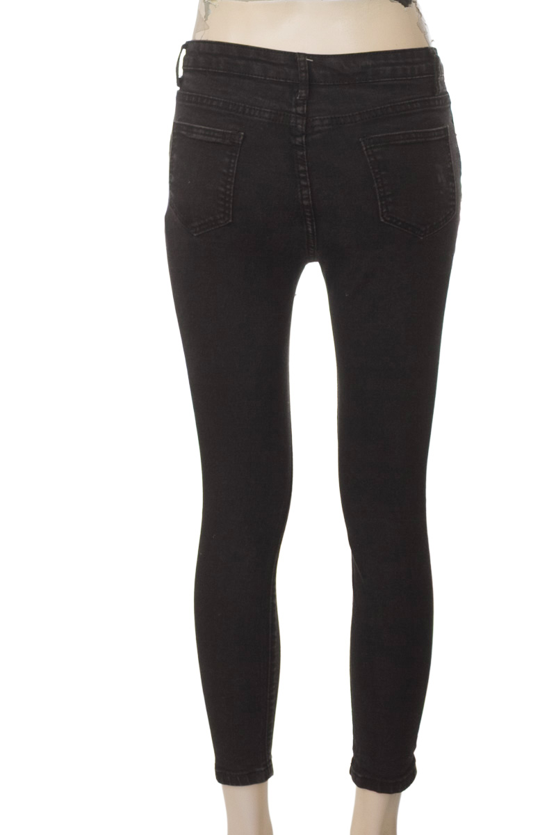 Pantalones color Negro - Closeando