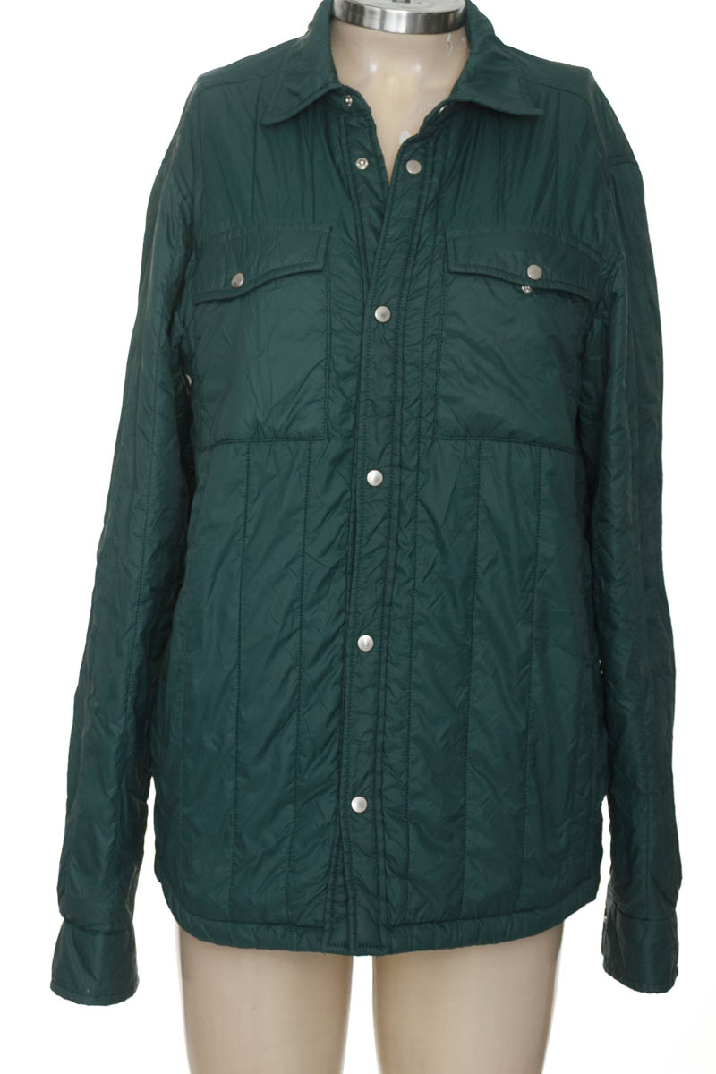 Chaqueta / Abrigo color Verde - Zara
