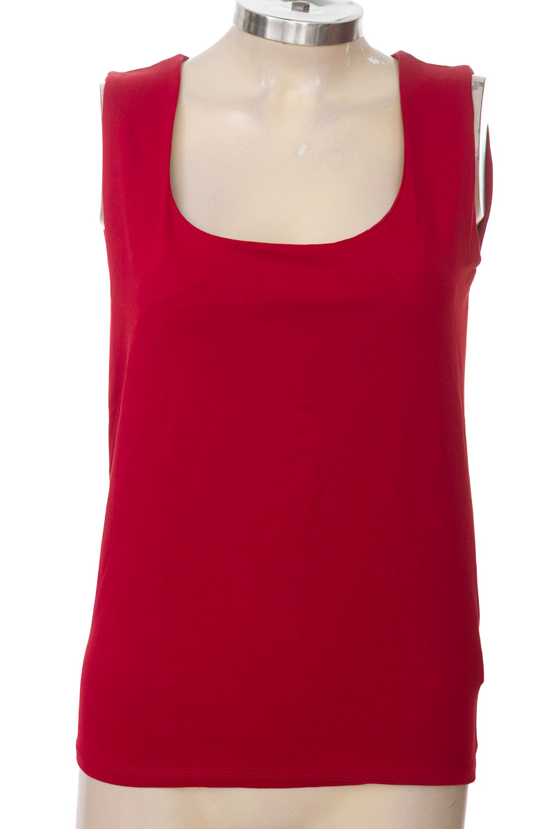 Top / Camiseta color Vinotinto - Zara