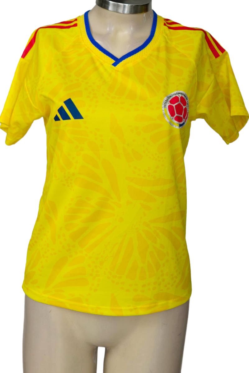 Ropa Deportiva / Salida de Baño color Amarillo - Closeando