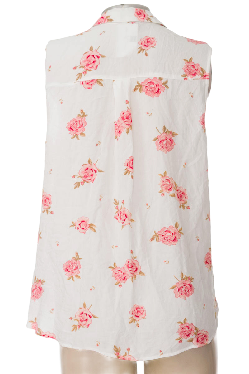 Top / Camiseta color Blanco - Divided by H&M