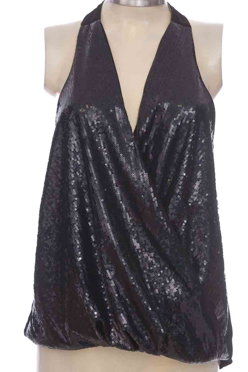 Top / Camiseta color Negro - Verty