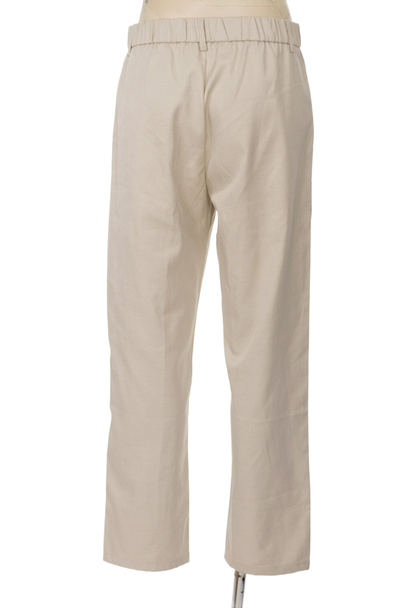 Pantalones color Beige - Closeando