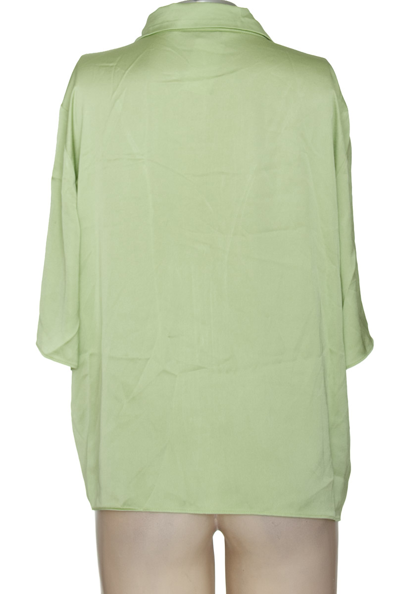 Blusa color Verde - Zara