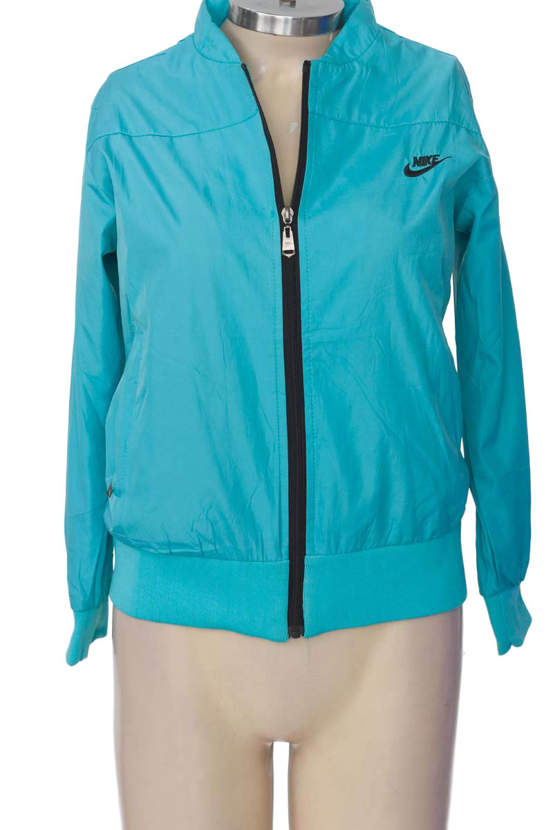 Ropa Deportiva / Salida de Baño color Aguamarina - Closeando