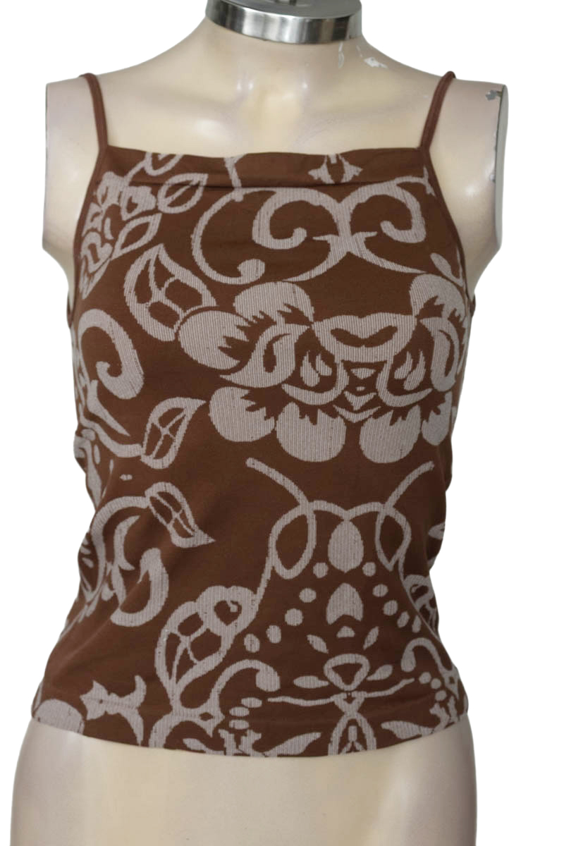 Top / Camiseta color Café - Tall