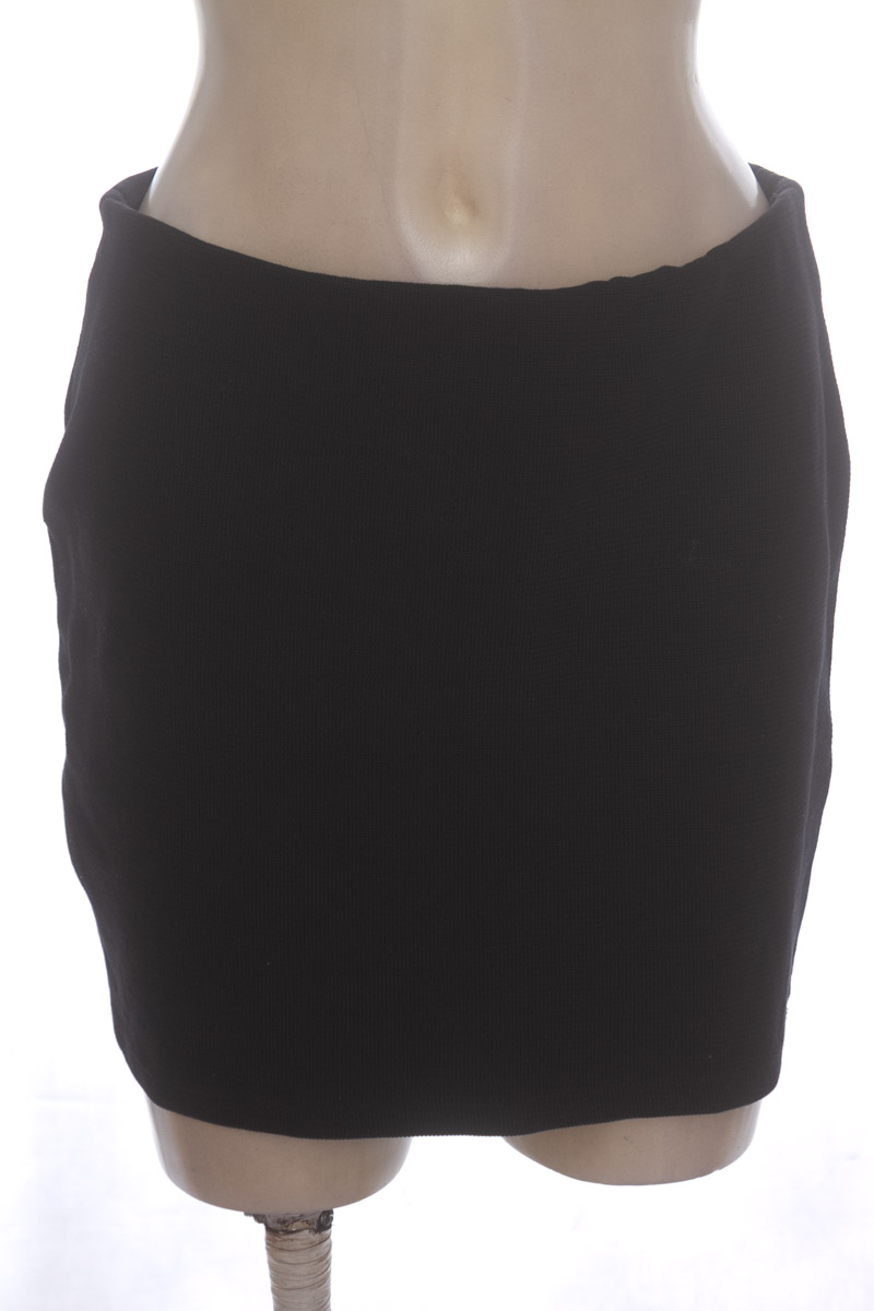 Falda color Negro - Zara