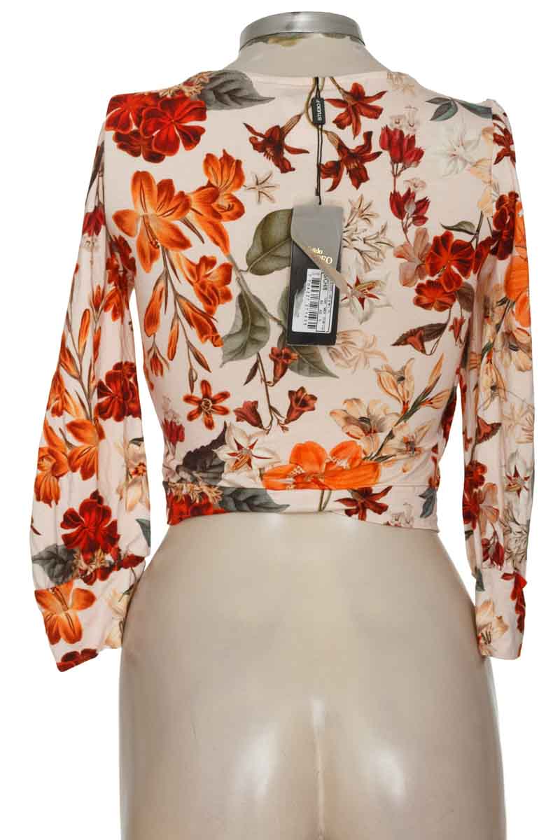 Blusa color Rosado - Studio F