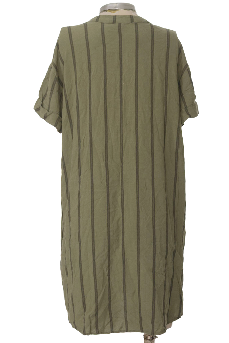 Vestido / Enterizo color Verde - Divided by H&M