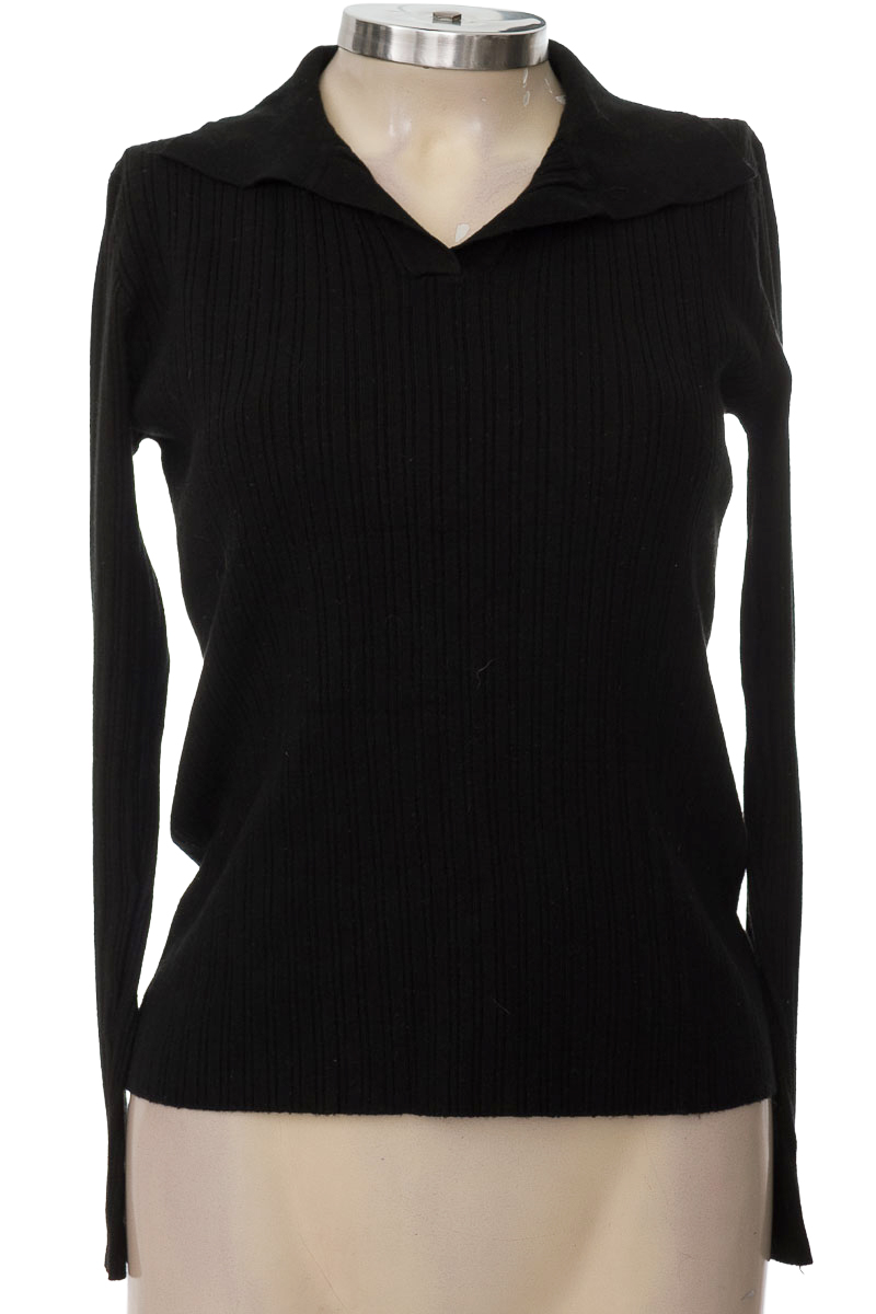 Sweater color Negro - Closeando