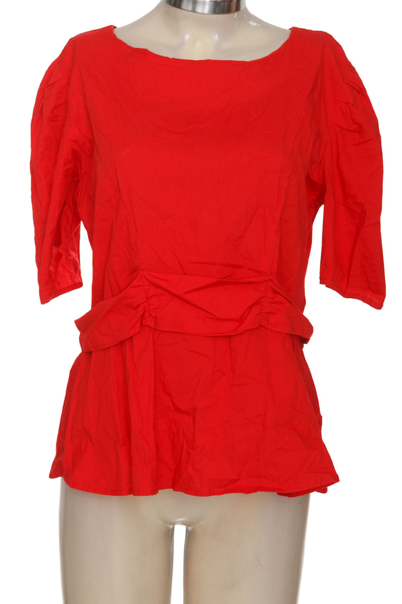Blusa color Rojo - Closeando