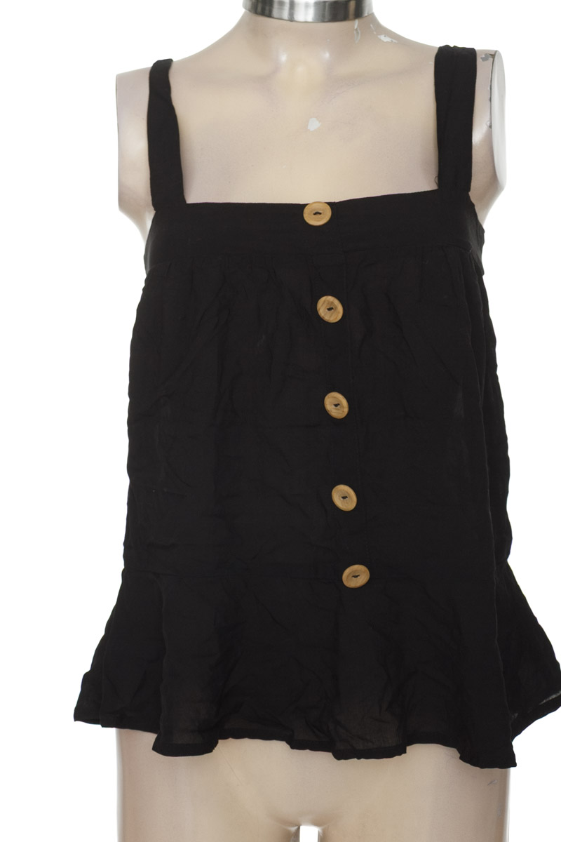 Top / Camiseta color Negro - Tennis