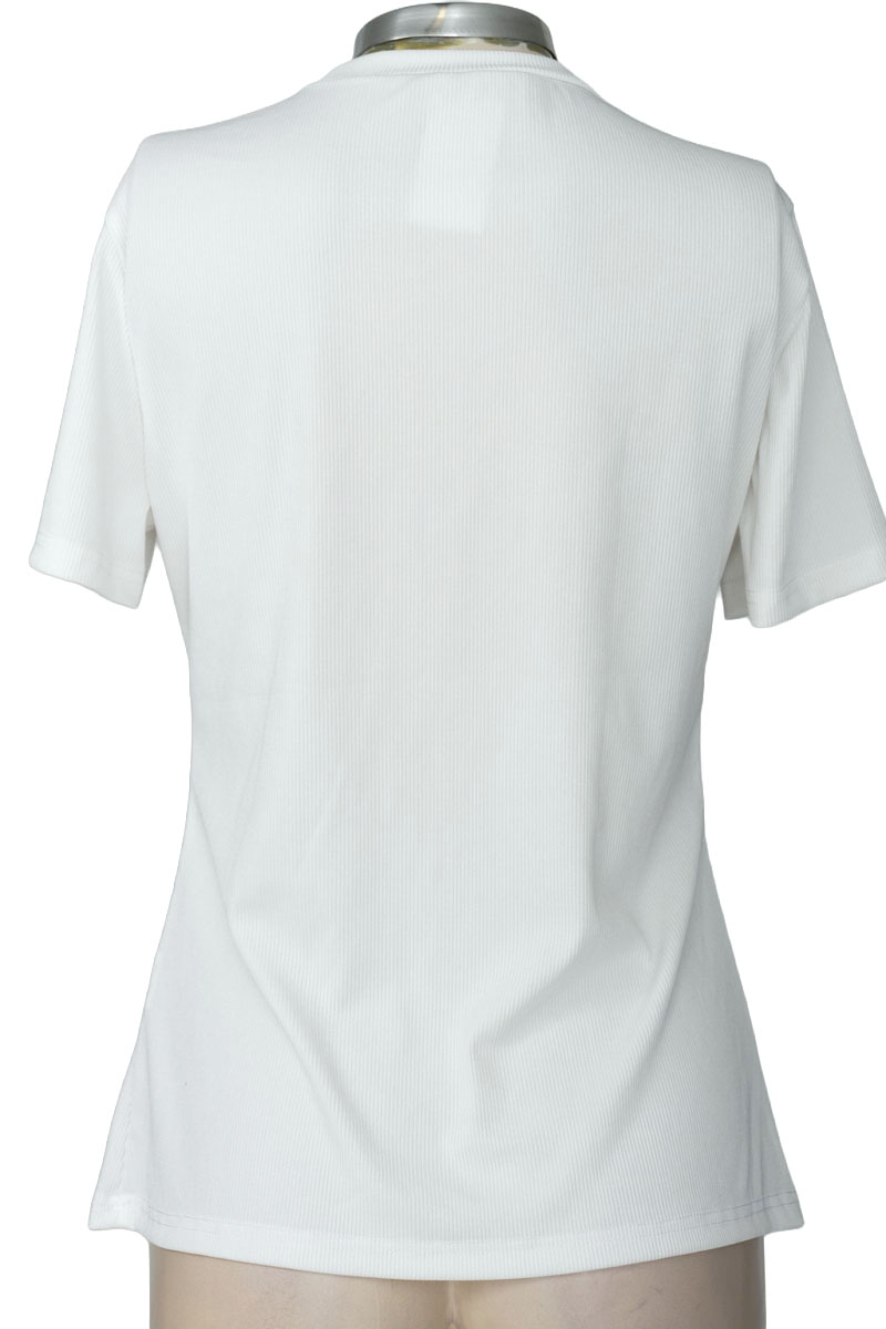 Top / Camiseta color Blanco - Closeando