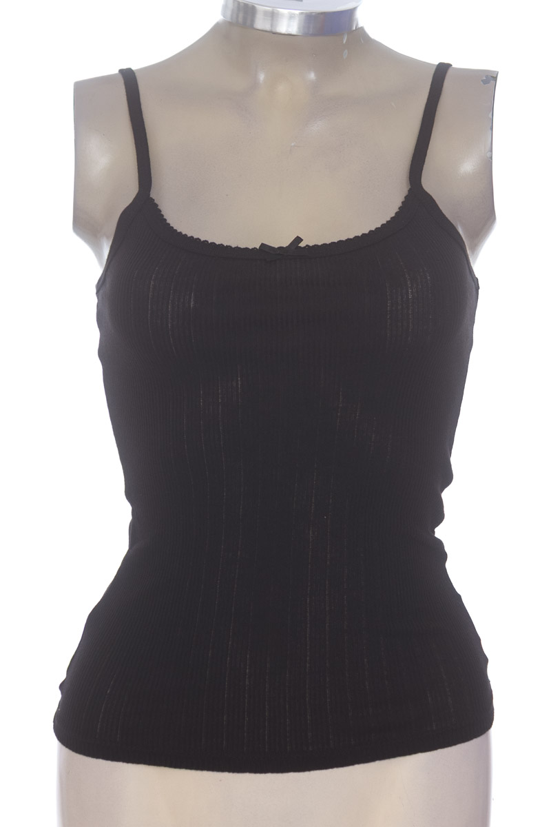Top / Camiseta color Negro - Divided by H&M