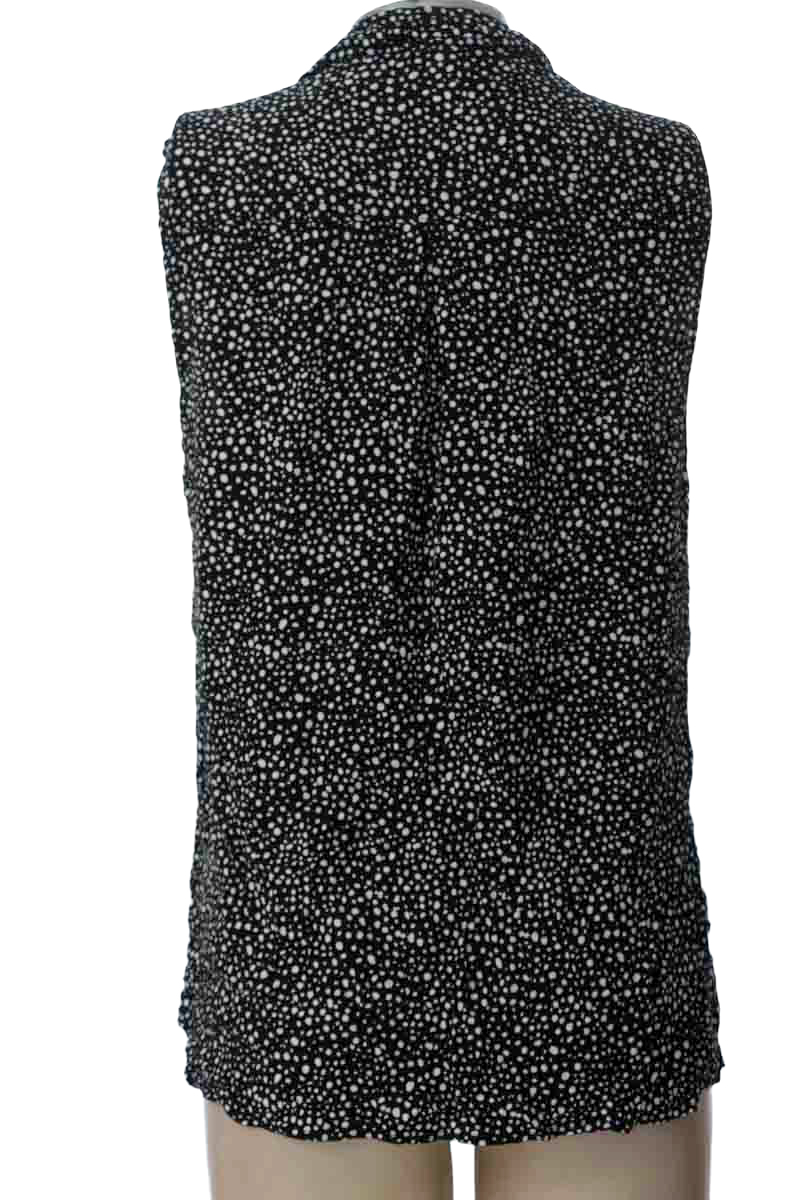 Top / Camiseta color Negro - University Club