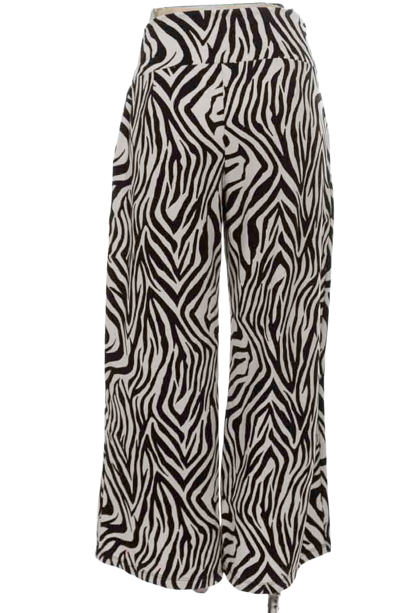 Pantalones color Negro - Closeando