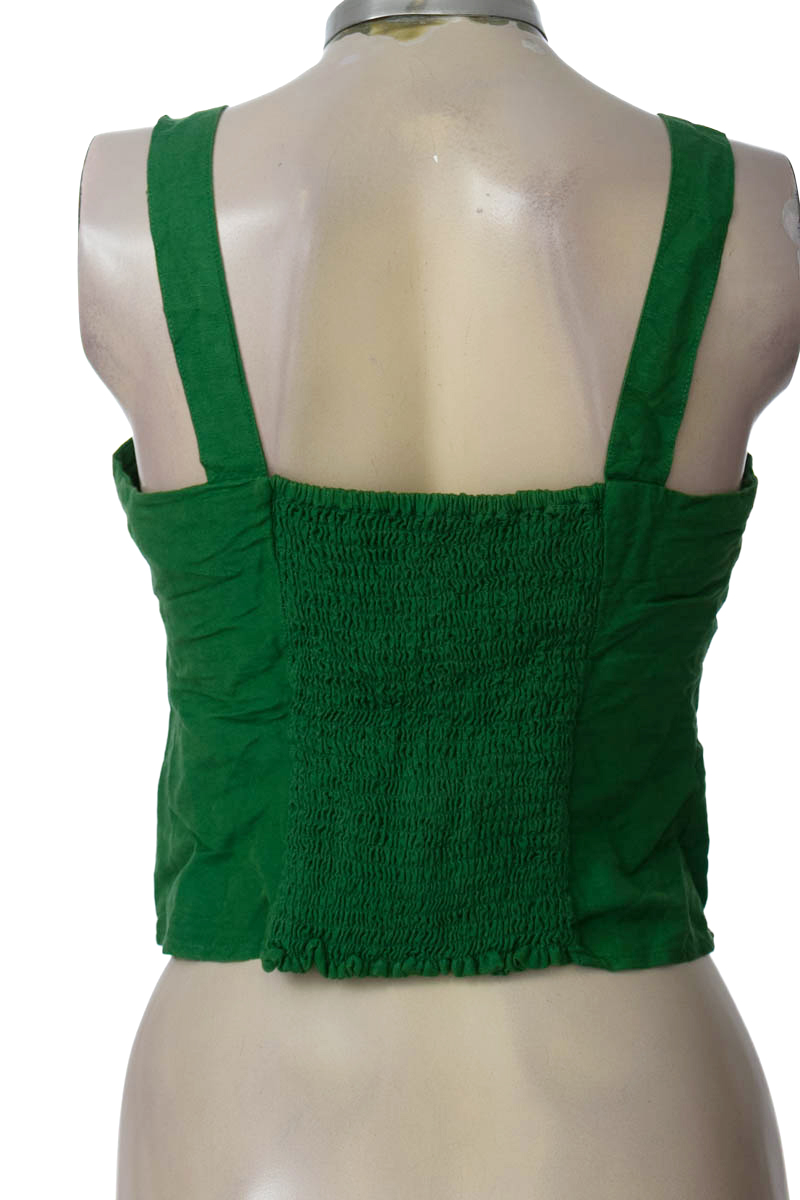 Top / Camiseta color Verde - Oysho 