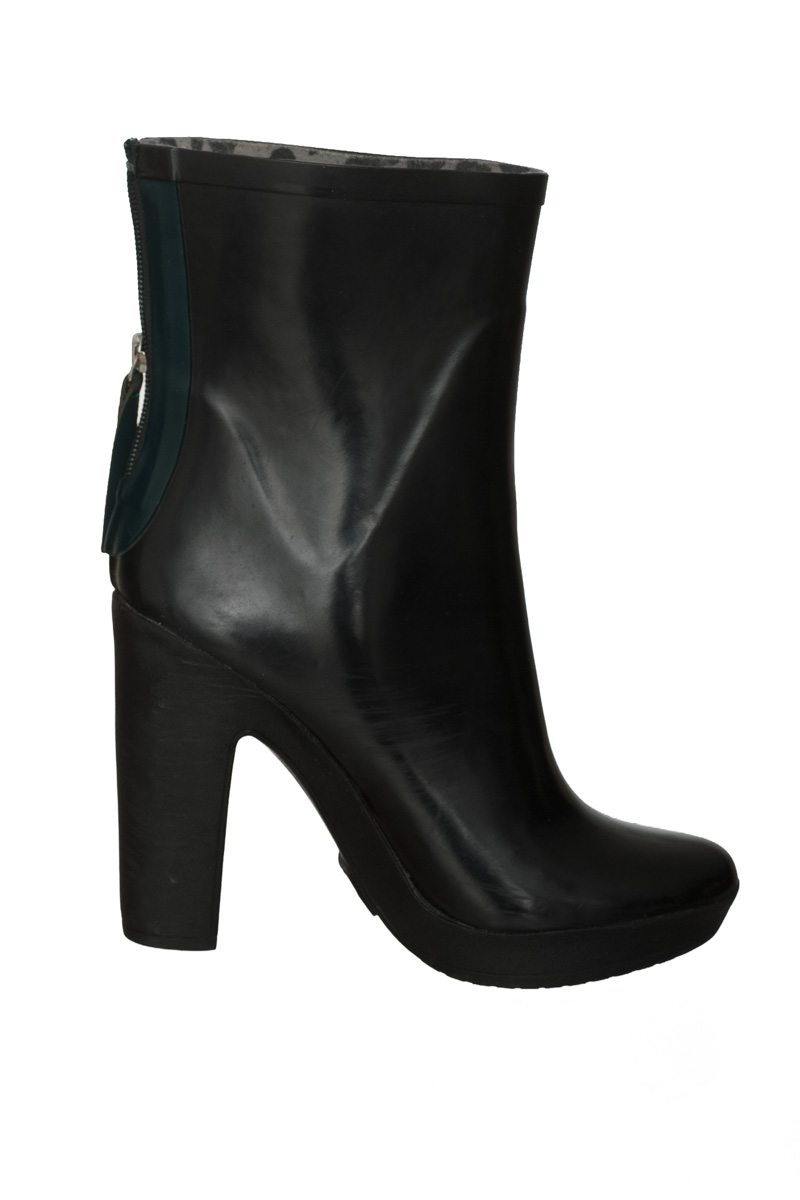 Zapatos color Negro - Zara